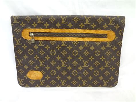 louis vuitton paperine|louis vuitton padfolio.